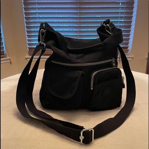 Kipling Aire Hobo style shoulder bag